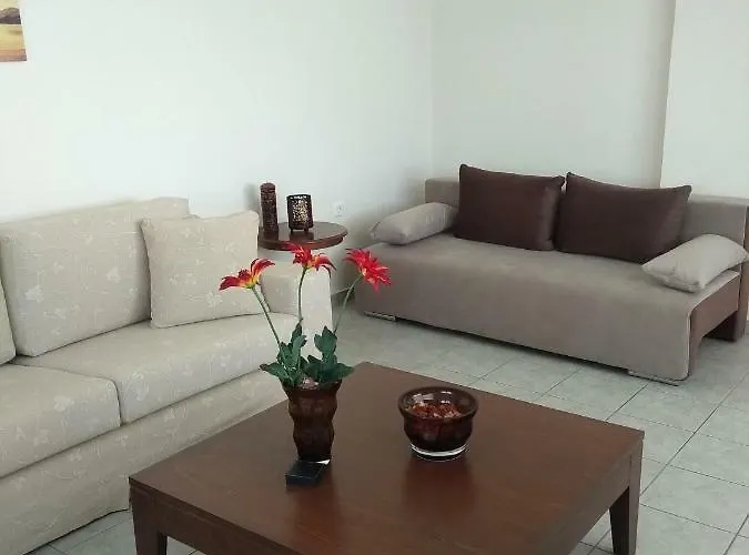 דירה View *