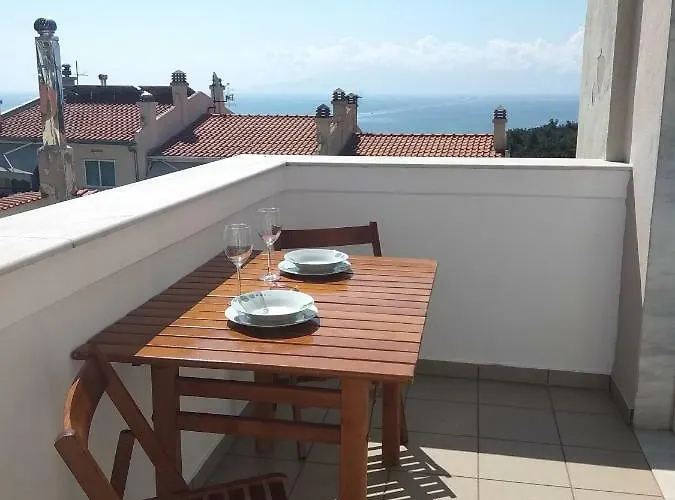 Апартаменты View Кавала